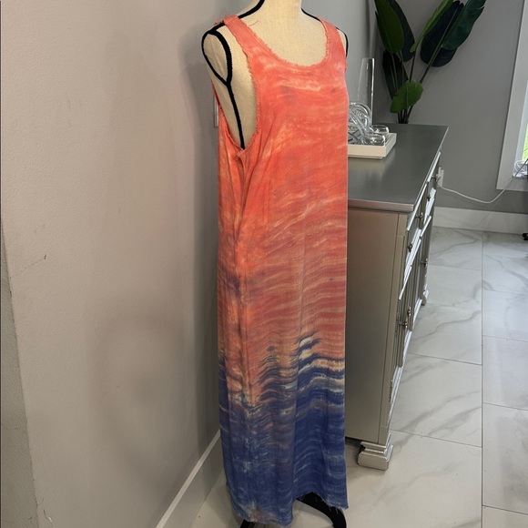 Sam & Lavi Coral Pink to Blue Ombre Maxi Dress - Picture 5 of 10
